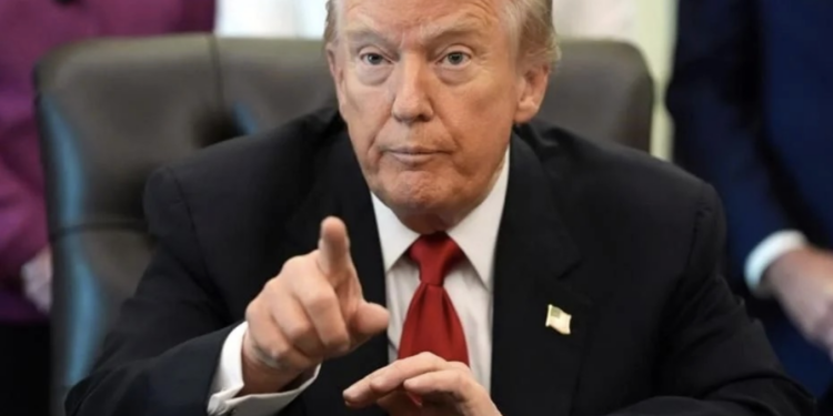 Anticipan baje dólar a 18 pesos en 2026