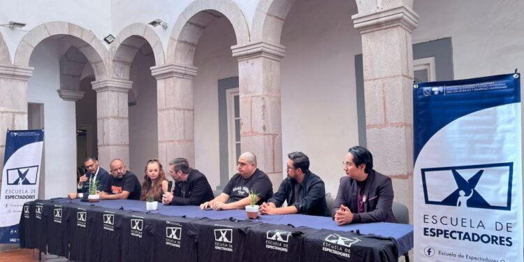 Carga Madonna contra Trump