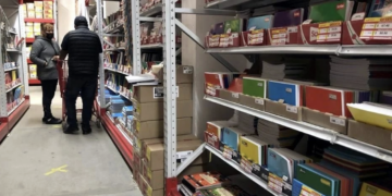 Antimonopolio de Italia multa a Apple