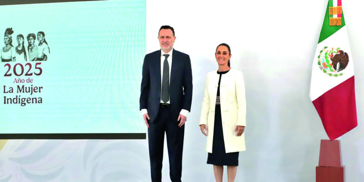 Regresa Claudia mañana sábado