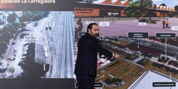 Sí habrá estación en la zona de Alcanfores reitera Andrés Lajous