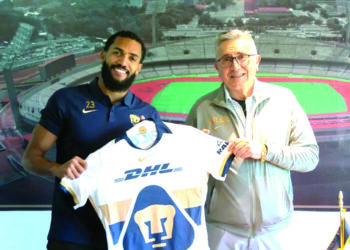 Pumas presenta a Juninho como refuerzo