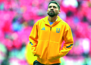 Pumas presenta a Juninho como refuerzo