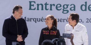 Trabajan Claudia y Kuri por Querétaro