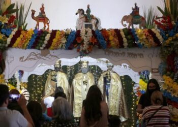 Defiende Manuel Velasco la ‘Ley Esposa’