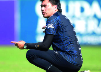 Gallos Blancos vence a Correcaminos en pretemporada