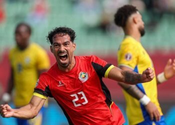 Kyrgios supera a Sabalenka en la ‘Batalla de los Sexos’