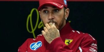 Comparte Ferrari culpa en problemas de Hamilton