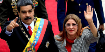 Nicolás Maduro y su esposa serán presentados en corte de EU por narcoterrorismo: Bondi