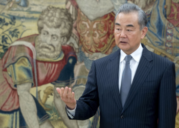 Recalca China que ningún país debe actuar como el policía