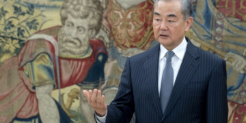 Recalca China que ningún país debe actuar como el policía