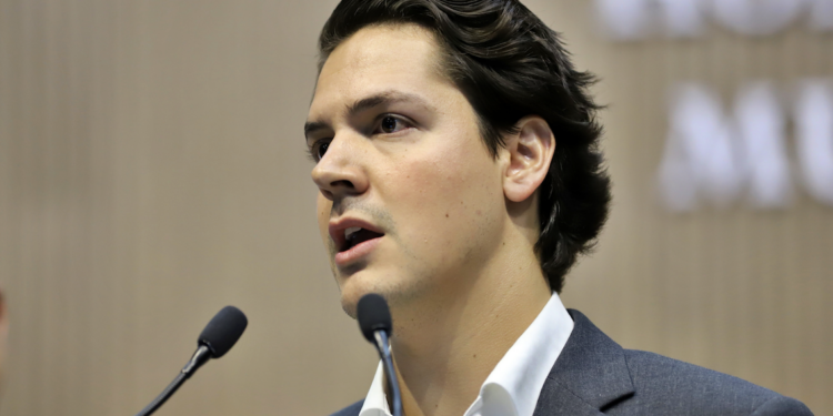 Recomienda NYT solo a Querétaro