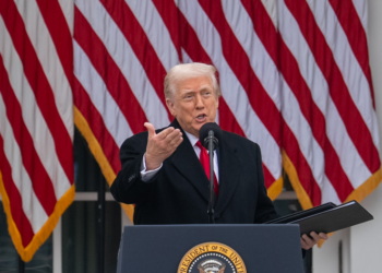 Dice Trump que atacará ahora a cárteles vía terrestre