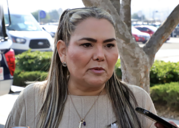 Regresan más de 356 mil escolares a clases este lunes