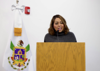 Regresan más de 356 mil escolares a clases este lunes