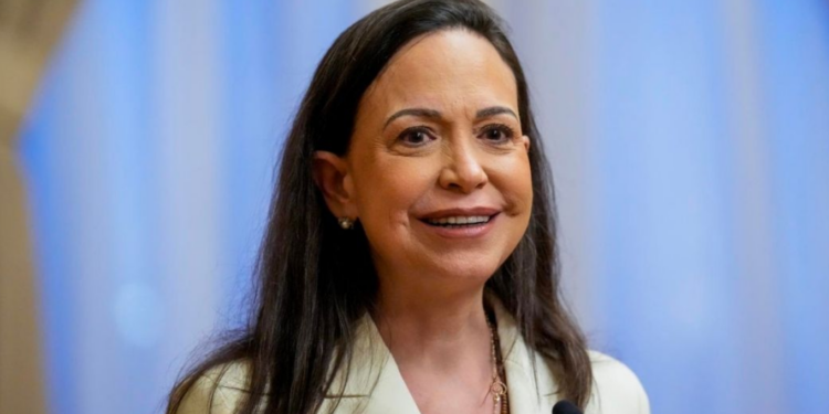 Trump insiste en que Machado no tiene apoyos para liderar Venezuela