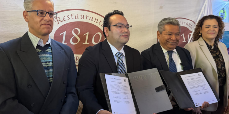 Advierte riesgos a la democracia