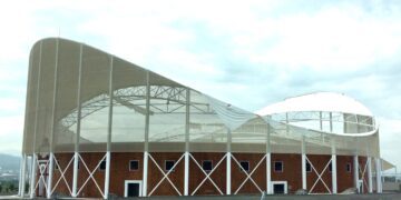 Juntos Rey y Kuri en feria de Madrid