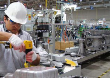 Advierten de alzas por gasto en salud