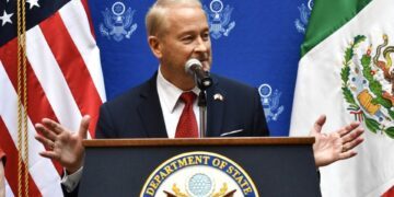 Embajador Johnson destaca cooperación entre EU y México