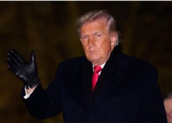 Avión de Trump sufre “problema eléctrico menor”; fue reemplazado para viajar a Davos