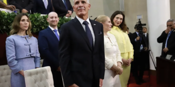 Zelenski acusa a Rusia de socavar negociaciones