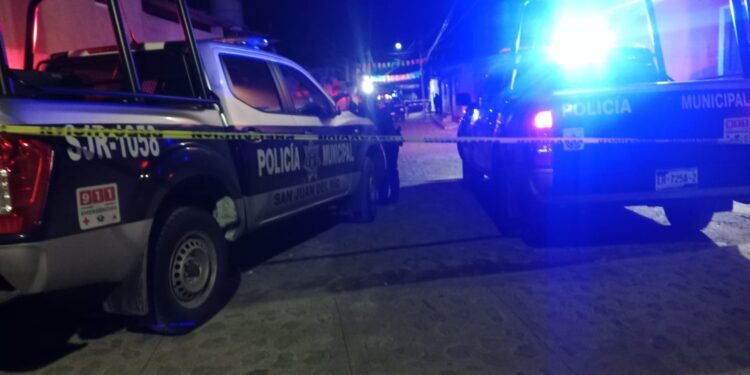 Balean a hombre de 34 años en San Juan del Río