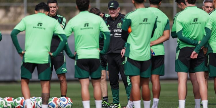 Suma Barcelona tres puntos de oro en Praga