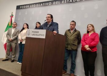 Diputados del PAN defienden gira de comitiva queretana en la FITUR, en España