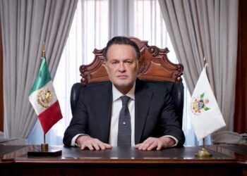 Lanza Kuri 3 iniciativas