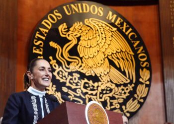 México no se arrodilla ni se vende:  Claudia