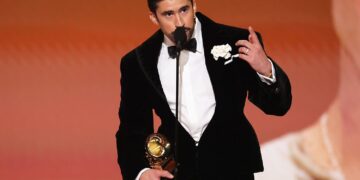 Bad Bunny triunfa en los Grammy