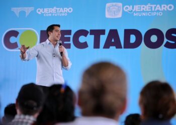 Reconoce Gobernador a empresarios queretanos