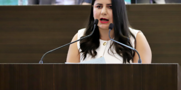 Analizarán quitar de cargos públicos a deudores alimentarios