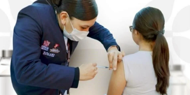 Refuerzan vacunación contra sarampión en estados 