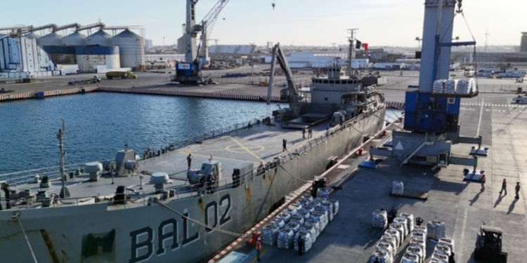 Zarpa rumbo a Cuba primer envío de ayuda 