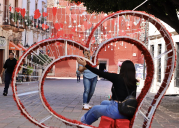 Prevén derrama de 580 millones de pesos por el  14 de febrero en Querétaro