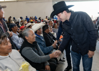 Acude Felifer Macías a la FIIE COPARMEX