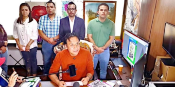 Destituyen a Marx; se amotina en SEP