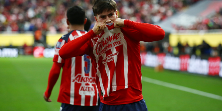 ¡Invictas! Vencen Chivas al América y reafirma liderato