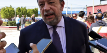 Entregan vivienda económica