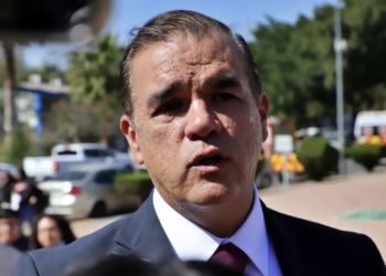 Alerta la SEP sobre alza de fraudes en escuelas sin registro