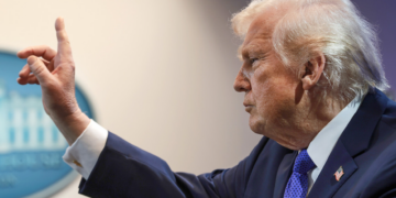 “México debe intensificar sus esfuerzos contra los cárteles”: Trump