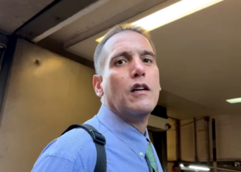 Negocian reforma electoral; aplazan presentación 