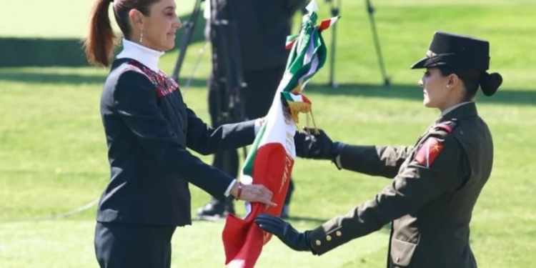 México jamás se arrodilla: Sheinbaum