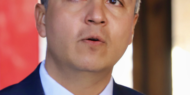 Sacerdotes de otras diócesis dan cursos sin autorización