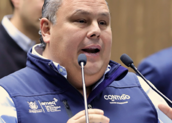 Destaca Federación nuevas rutas aéreas