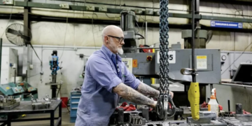 Retrocede producción de armadoras japonesas