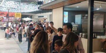 Vacunas el Día del Amor y la Amistad