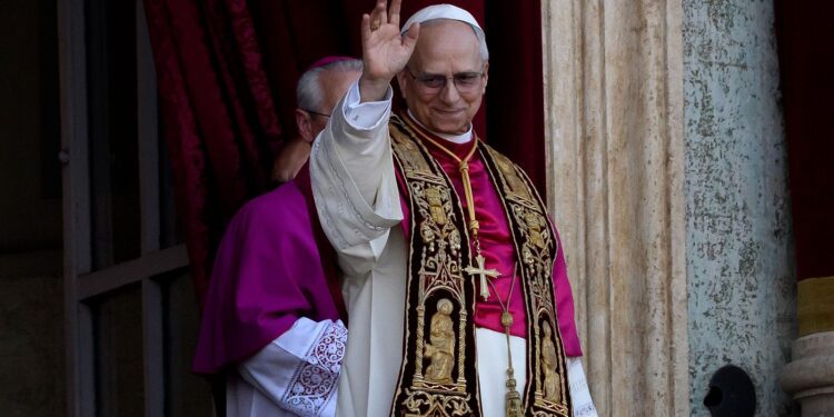 Extraterrestres: “Son reales, pero yo no los he visto”